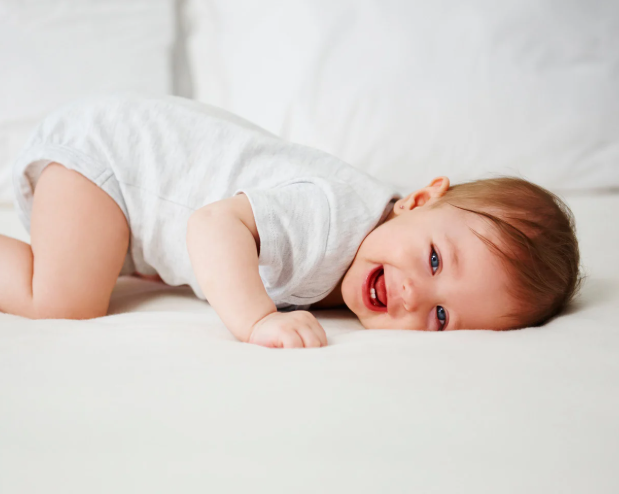 Is Your Breast Milk Watery? A Guide for Mums in the UAE and KSA